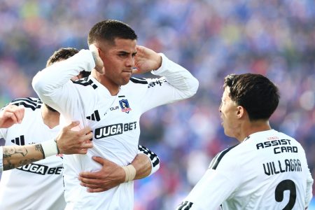 Colo Colo vence a la U en Superclásico y mira el título de Liga: Correa figura con gol y asistencia