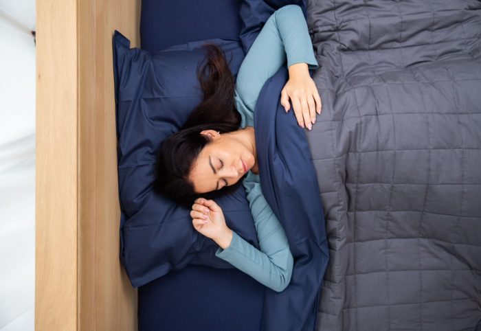 ¿Dormir con frío puede interrumpir el sueño? Revisa cómo mantener una temperatura adecuada