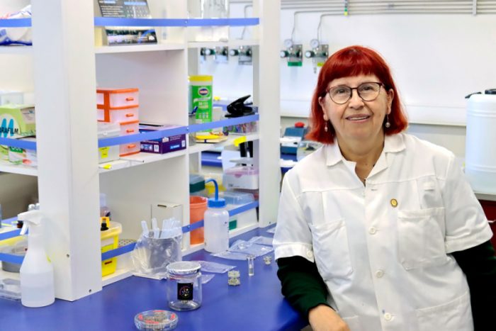 NASA distingue a Jenny Blamey por proyecto chileno que estudia microorganismos en el espacio