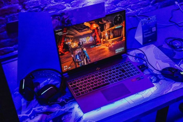 Notebook gamer para streaming: qué necesitas para jugar y transmitir a la vez