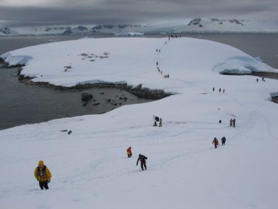 El desafío de proteger la Antártica frente al crecimiento del turismo