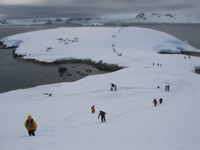 El desafío de proteger la Antártica frente al crecimiento del turismo