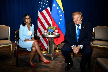 Trump y Delcy Rodríguez sellan nuevo entendimiento mientras Machado queda fuera del tablero
