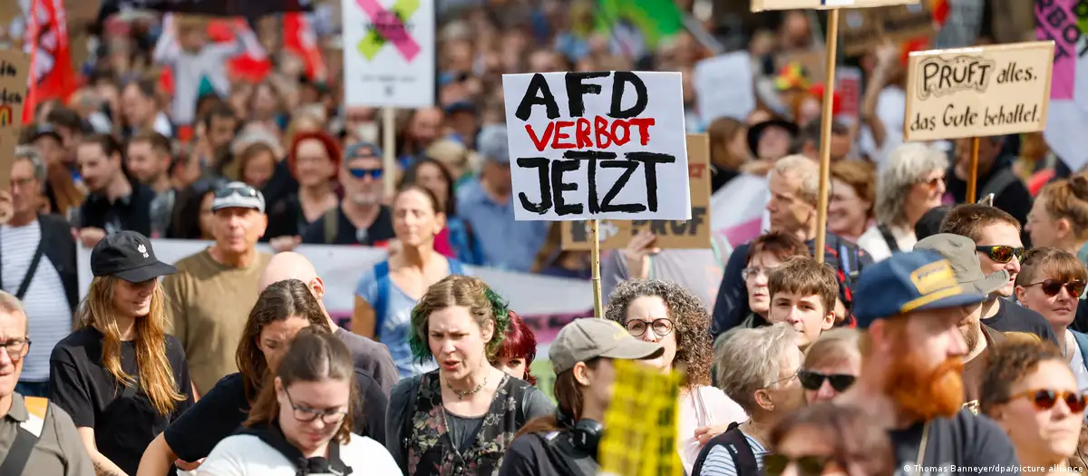 Alemania: miles se manifiestan contra auge de ultraderecha