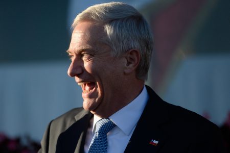 Kast hace balance de sus primeros seis meses y atribuye caída en las encuestas al "bencinazo"