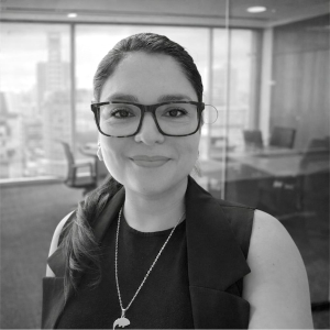 Angela Encina Flores