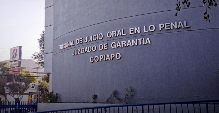 Detienen a tres funcionarios por fuga de reo condenado por homicidio en Copiapó