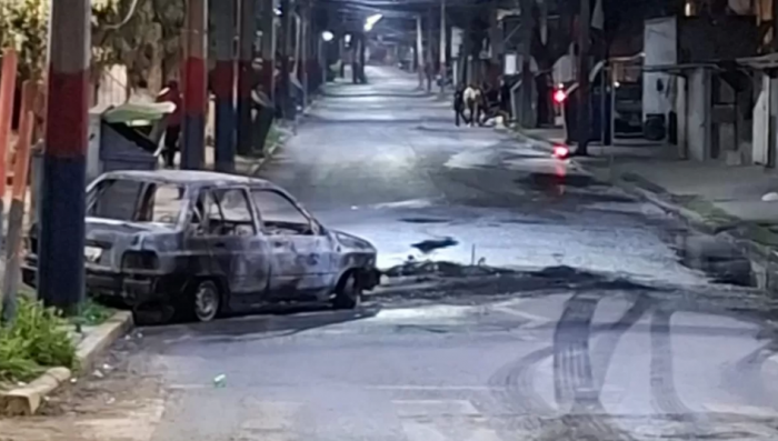 “Velorio simbólico” en Quilicura terminó con balaceras, fuegos artificiales y vehículo quemado