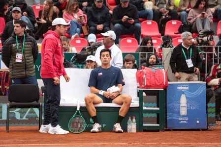 "Con más facilidades": Chile fue un fiasco ante España en Copa Davis y prensa ibérica festina