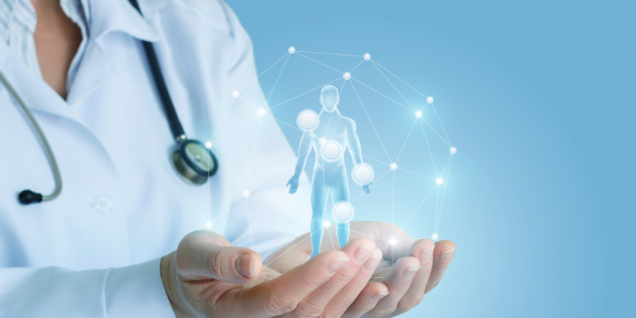 Automatizar sin supervisión es el nuevo riesgo de la IA en salud