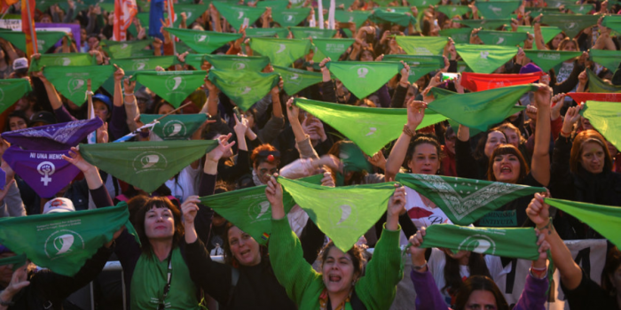 Argentina recorta un 57 % el gasto en salud sexual y reproductiva desde la llegada de Milei