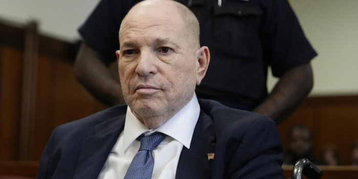 Harvey Weinstein es condenado a 15 años de cárcel por agresión sexual en Nueva York