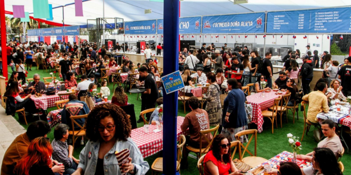 Fiestas Patrias 2026: Maipú, Renca y Las Vizcachas tendrán fondas desde $1.000