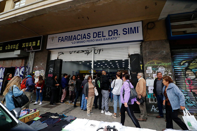 ¿Desayuno bioequivalente? Dr. Simi registró en Chile su proyecto gastronómico “Café Simi”