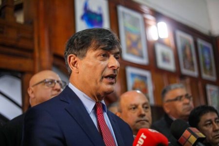 Parisi por adhesión de Chile al Escudo de las Américas: "Kast no está cuidado a su gente"