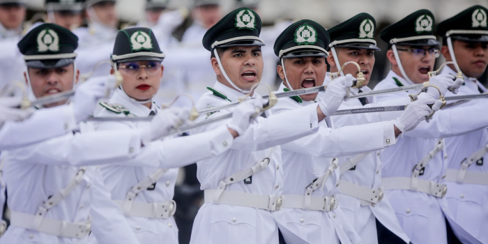Presidente Kast lidera su primera Parada Militar y destaca colaboración en seguridad de las FFAA
