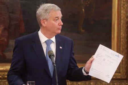 [Lo+Leído] Otro joven se suma a los altos pagos en las contrataciones del Gobierno