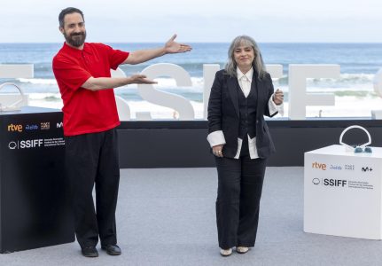 Los fantasmas y el terror cotidiano de Mariana Enríquez pueblan el filme de Pablo Larraín