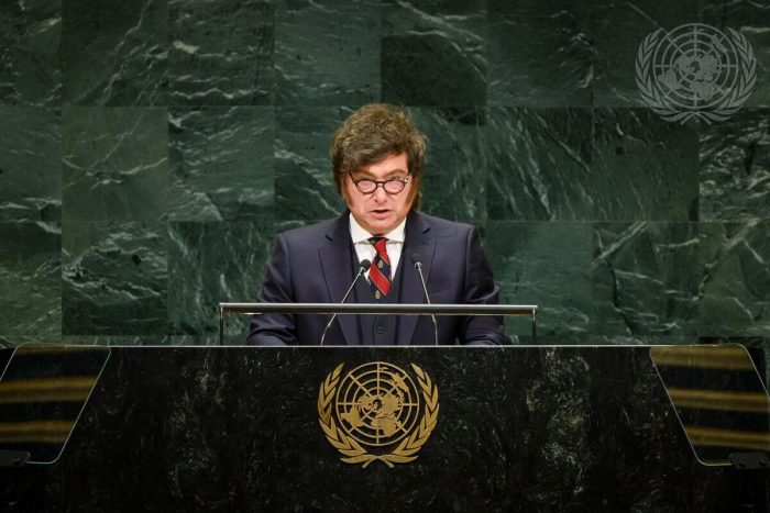 Milei lleva reclamo por Malvinas a la ONU: acusa al organismo de “inútil"