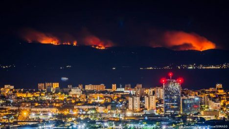 Incendio forestal activo en Croacia: cientos de evacuados por llamas en más de 5 mil hectáreas