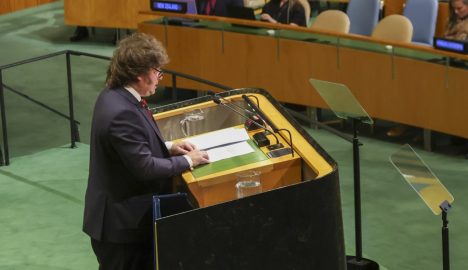 Milei tras la ONU: “Argentina es la nueva tierra prometida” y “los dólares nos salen por las orejas”