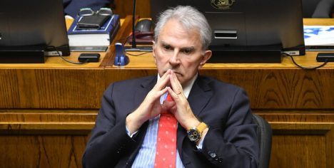 "No es tincada": Senador Moreira (UDI) anticipa que Milei no firmará decreto por Magallanes