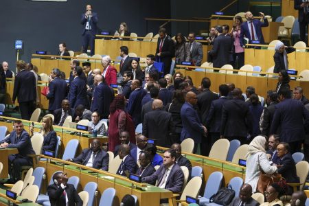 Delegación israelí anotó nombres de los países que se retiraron durante discurso de Netanyahu