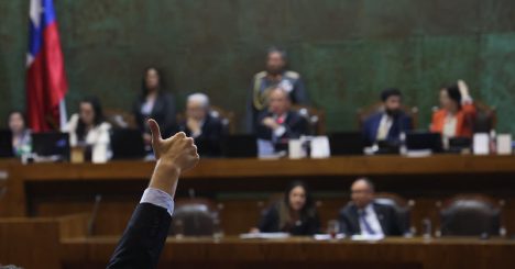 Reforma política heredada de Boric cierra su paso por el Congreso con 125 votos