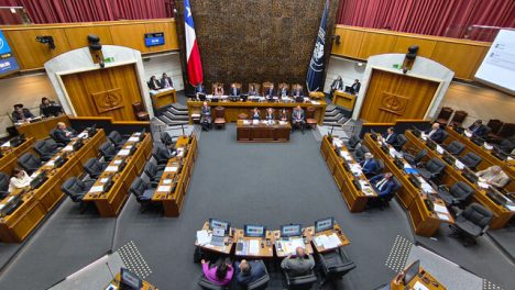 Reforma política queda a una votación del cierre legislativo tras respaldo del Senado