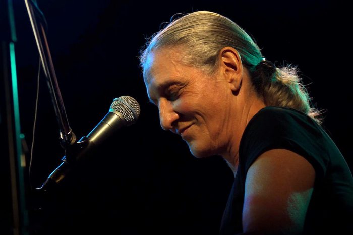 Cantante argentina Liliana Felipe: “¿Qué es lo que me pasó con la desaparición de mi hermana?"