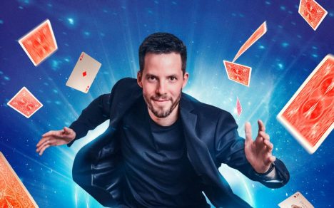 KADABRA regresa a Teatro Mori con una noche de magia, ilusiones y desafíos a lo imposible