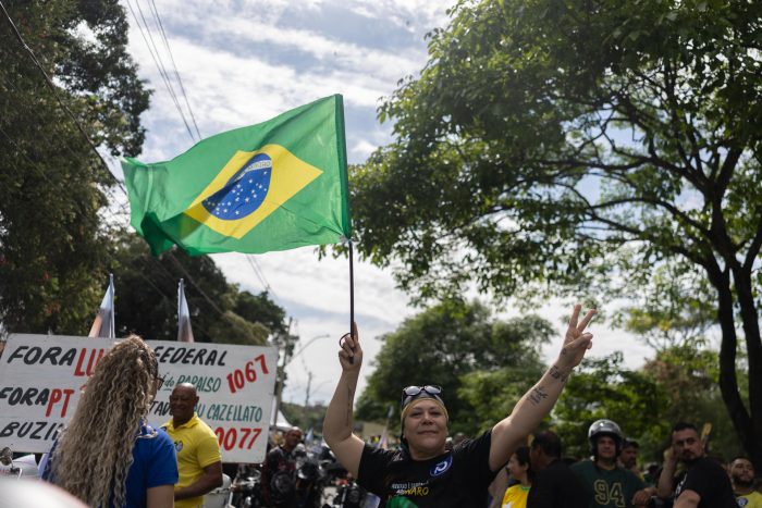 Elecciones Brasil: con el 11% de los votos Bolsonaro aventaja en más de 10 puntos a Lula