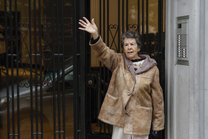 Muere Maricarmen, anciana desahuciada en el marco de crisis política por la vivienda en España
