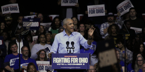 Elecciones en EEUU: Barack Obama sale a pegarle duro a Trump