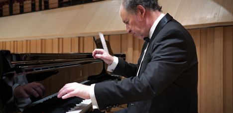 Sinfónica Nacional y el pianista Luis Alberto Latorre estrenan obra de Andrés Maupoint