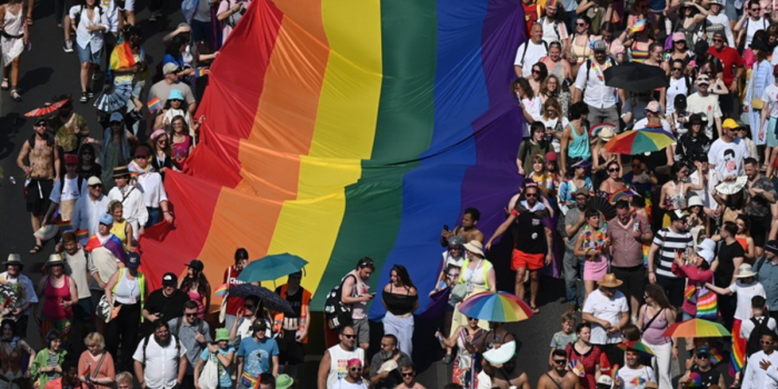 Amnistía Internacional critica la inacción de Meta ante los mensajes anti-LGTBIQ+ en Hungría