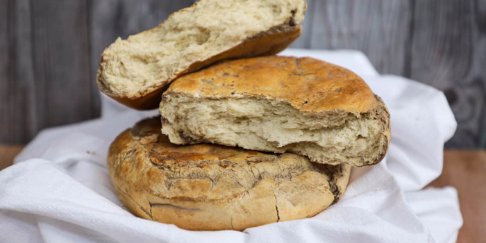 Tortilla de rescoldo: estudio revela vínculo con la historia y la identidad de la cuenca del Biobío