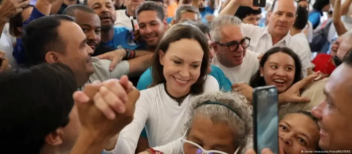 Líder opositora María Corina Machado regresa a Venezuela