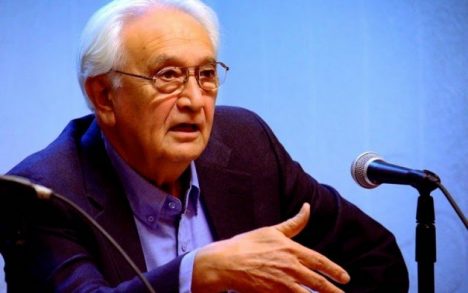 Presentación del libro "Encuentro con famosos" del periodista y escritor Toño Freire