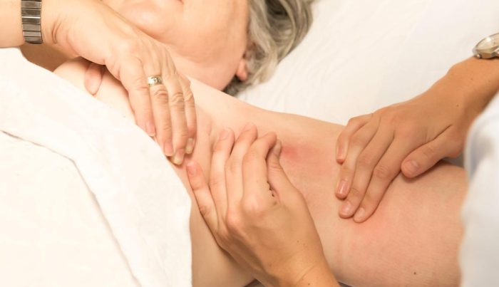 Cáncer de mama: la secuela que puede aparecer años después del tratamiento y qué señales reconocer