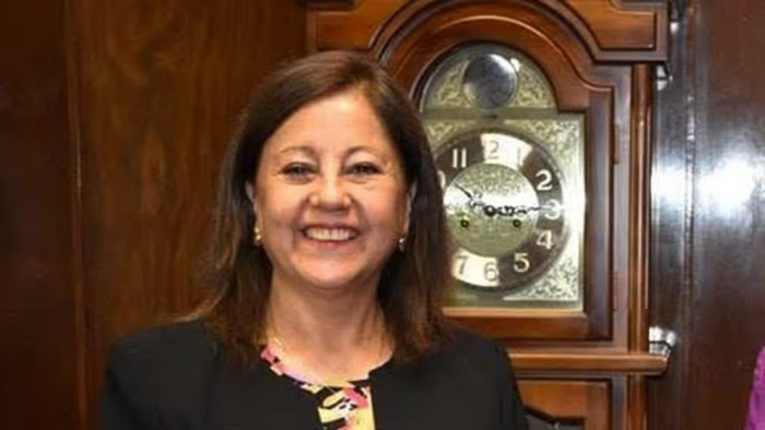 Corte de Valparaíso citó a ministra que pagaba a otra abogada para que le escribiera los fallos