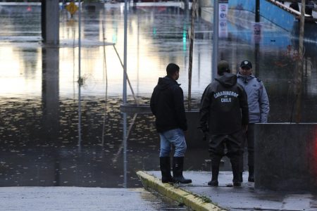 Suspenden clases en colegios de Providencia, Ñuñoa, Las Condes y Santiago tras temporal