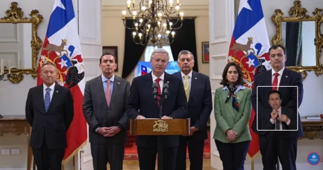 Kast admite error por rebajas a abusadores de menores, pero mantiene a Rabat a cargo de la solución