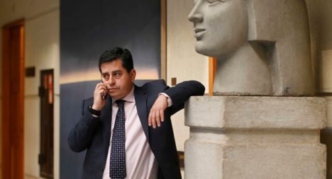 Araya (PPD) queda descolgado de la oposición tras negociar fórmula de seguridad con el oficialismo